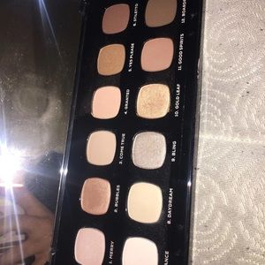 Bare minerals palette